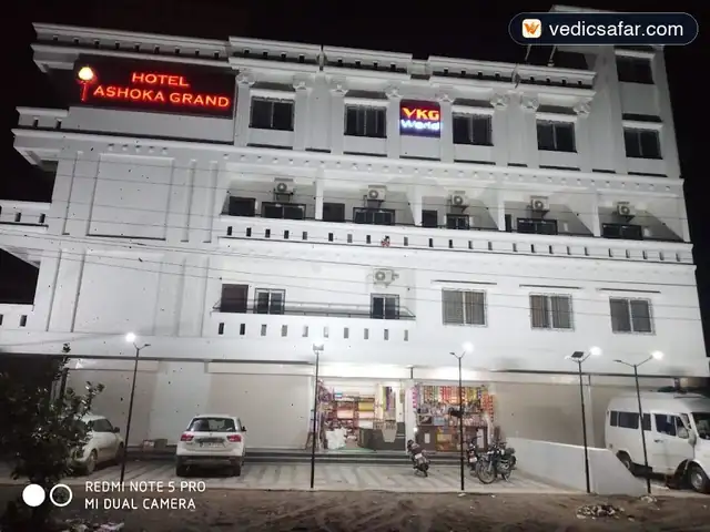 Ganagapur Hotel Grand Ashoka