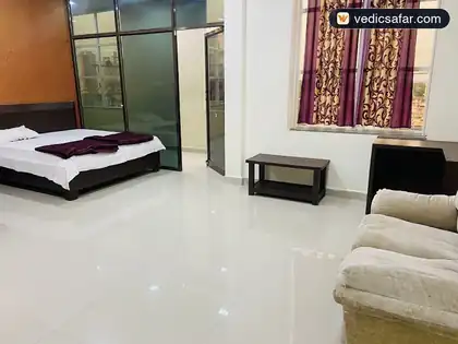 Ganagapur Hotel S K G Comforts photo 3