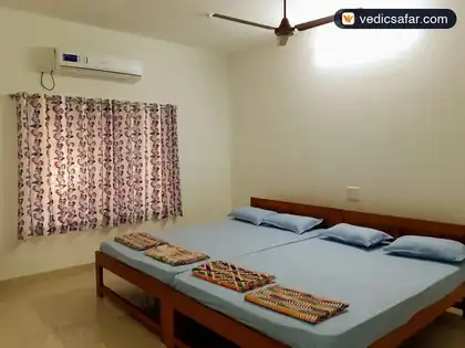 Bapat Niwas Homestay Ganpatipule photo 2