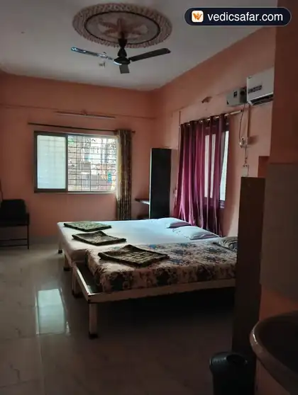 Varad Vinayak Lodge Ganpatipule photo 5