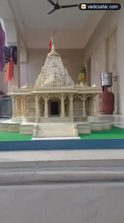 Pujari Guest House & Dharmshala Garhbor photo 2