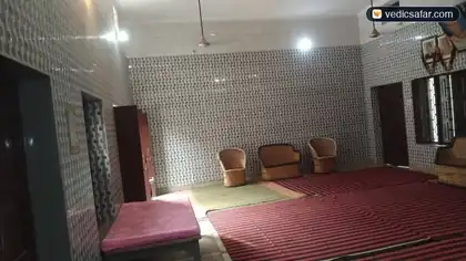 Garhmukteshwar Jai Bakey Bihari Dharamshala photo 2
