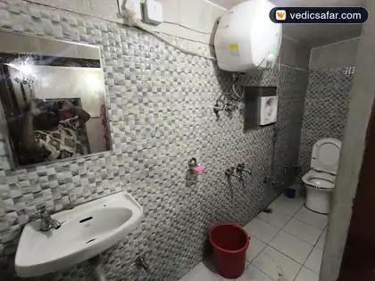 Hotel Sunil Lodge Gaurikund photo 5