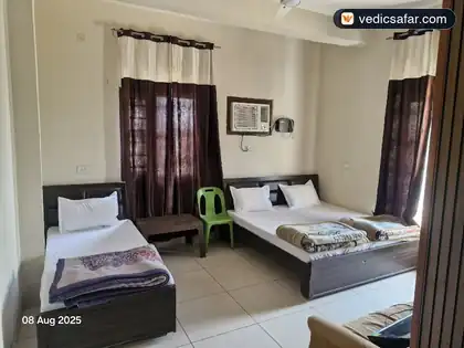 Hotel Krishna Palace Gogamedi photo 2