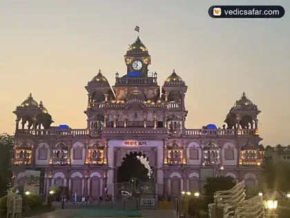 Shree Swaminarayan Mandir Gondal photo 2