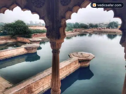 Govardhan Iskcon Kusum Sarovar photo 4