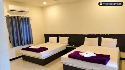 Ellora Shivkrupa Guest House Grishneshwar photo 2