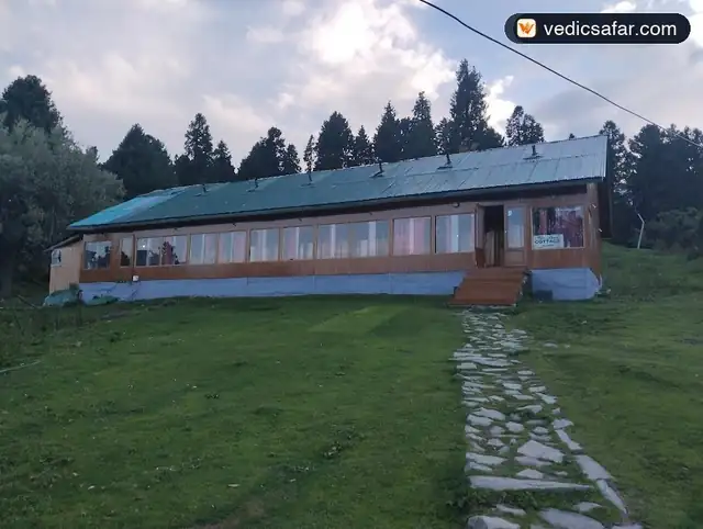 Gulmarg YD Stay 325003 (Roseland Cottage)
