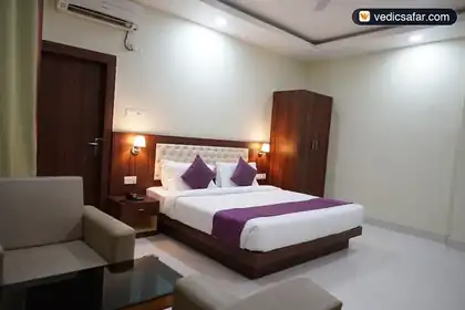 Hotel Pemaling Lords Eco Inn Guwahati photo 4