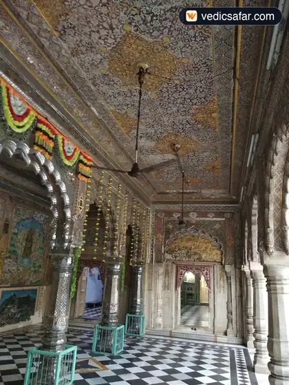 Champabagh Jain Dharamshala Gwalior photo 4