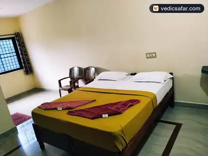 Hotel Varsha Hampi photo 2