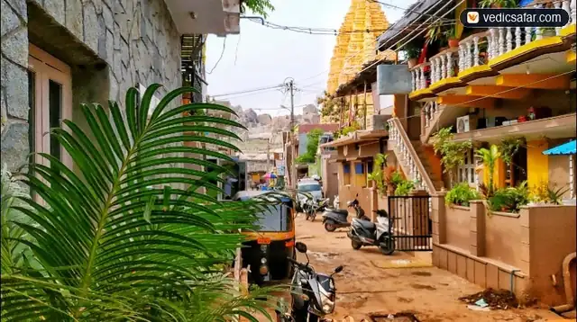 Hotel Laxmi Heritage Tourist Home Hampi