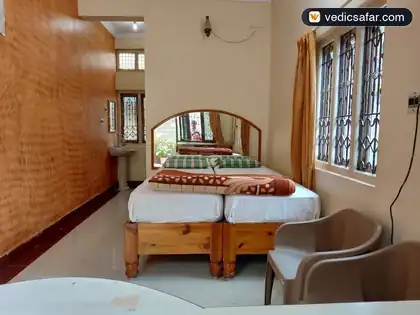 Hotel Laxmi Heritage Tourist Home Hampi photo 4