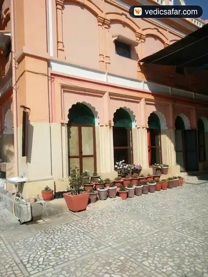 Shri Devpura Ashram Haridwar photo 2
