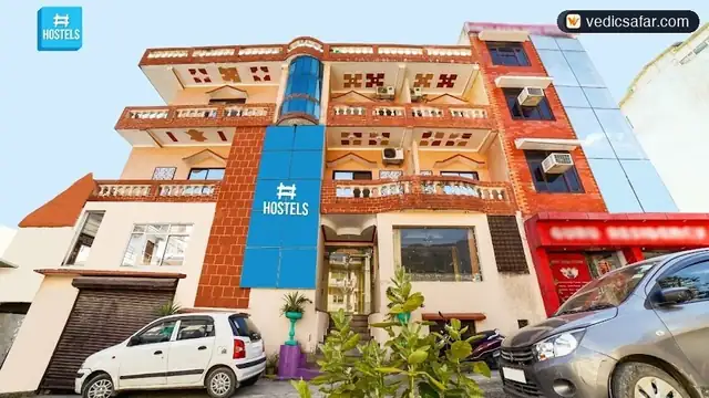 Hashtag Hostel