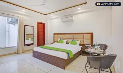 Hotel Aviraj Noida photo 2