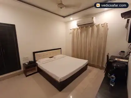 Hotel Vibhav Harsh Varanasi photo 2