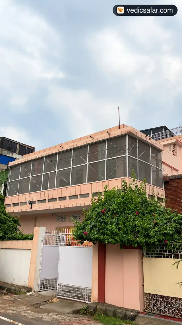 Inka Kashi Hostel Varanasi