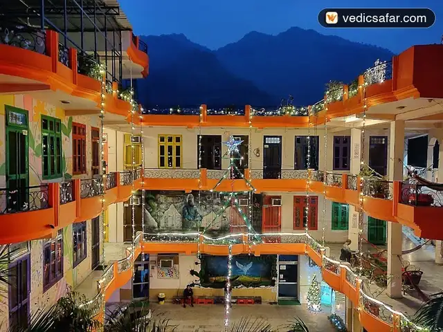 Live Free Hostel Rishikesh