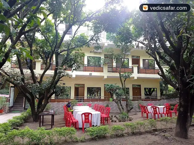Hotel Jyotirgamaya Vatika - Rishikesh