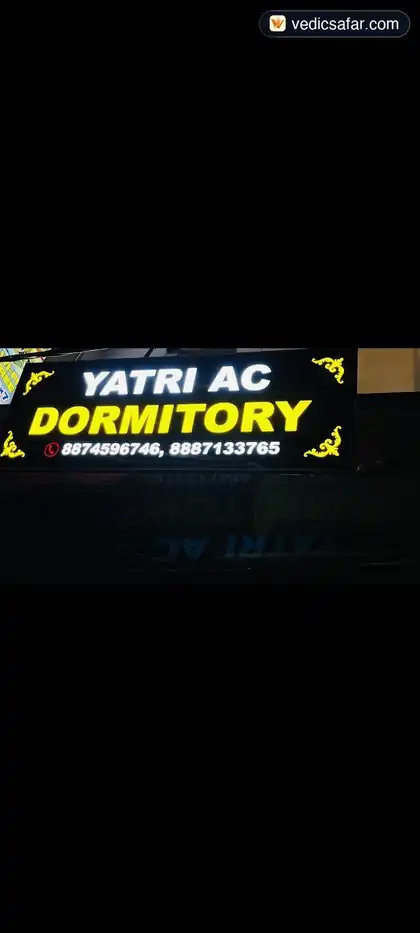 Yatri AC Dormitory photo 5